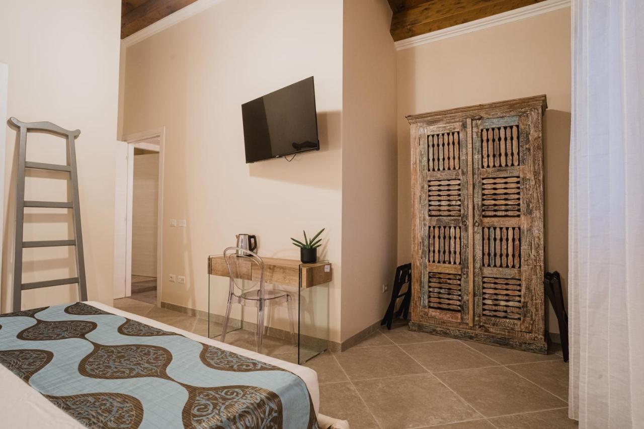 Moon'S Tower Suite&Rooms Portoscuso Extérieur photo