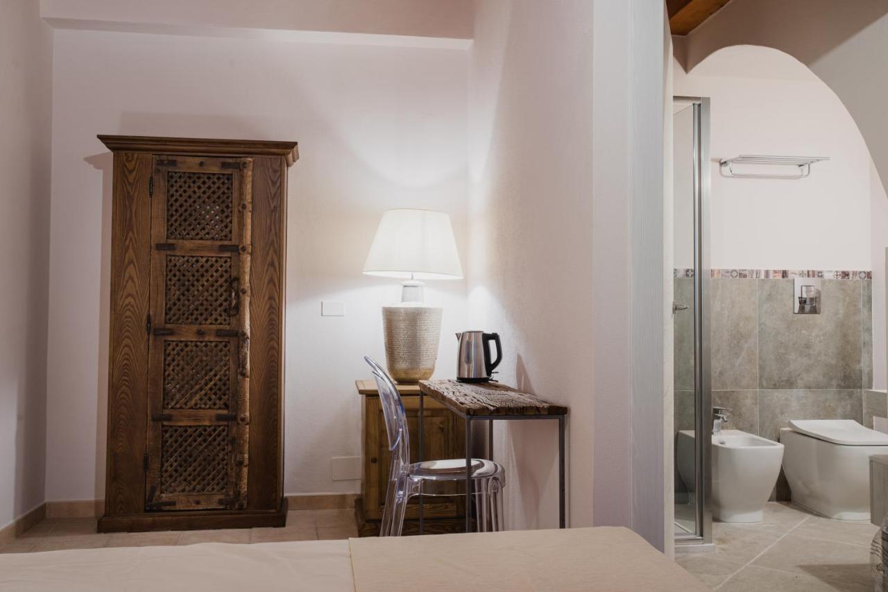 Moon'S Tower Suite&Rooms Portoscuso Extérieur photo