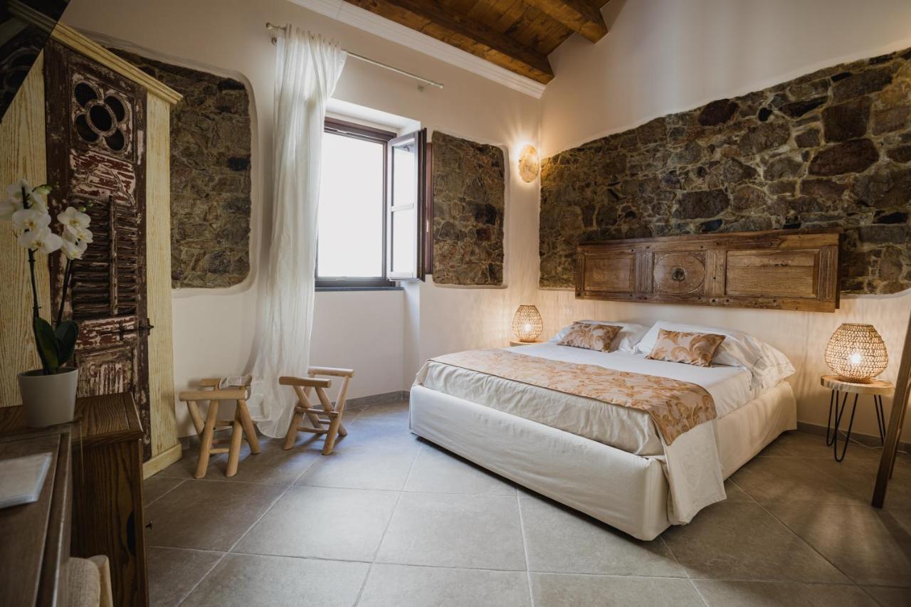 Moon'S Tower Suite&Rooms Portoscuso Extérieur photo