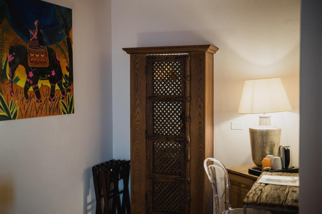 Moon'S Tower Suite&Rooms Portoscuso Extérieur photo